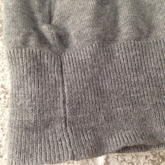 Bow Front Button Down Short Sleeve Cardigan: Gray - Picture 5 of 7